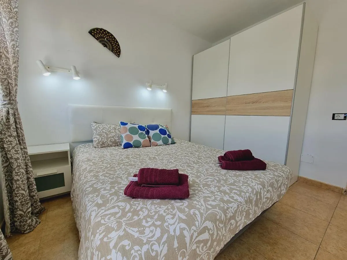 Dunaflor Maspalomas duplex con vista alla piscina Сasa de vacaciones